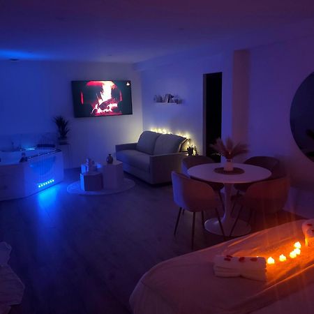 Love Room - Cocon Room - Toulon - 올라이율스 외부 사진